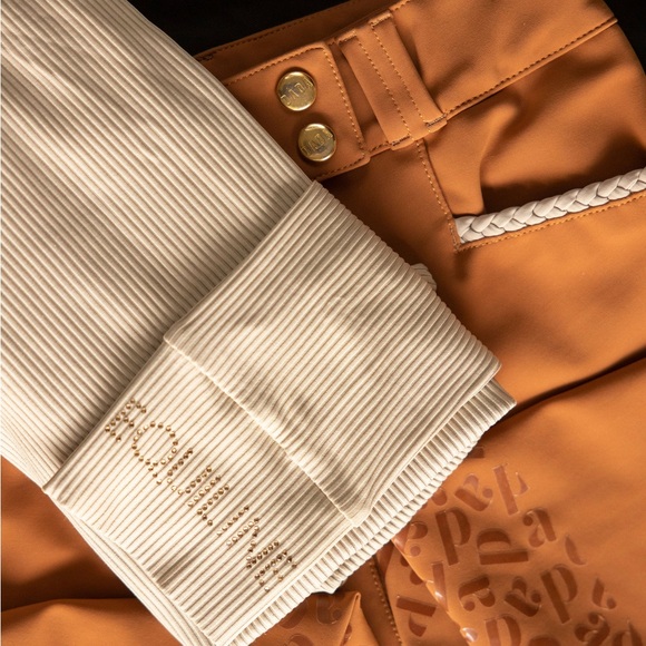 Equiline Beige Ribbed longsleeve Top - Picture 5 of 16